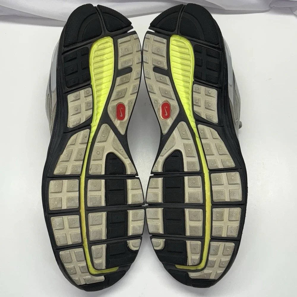 Nike great preowned